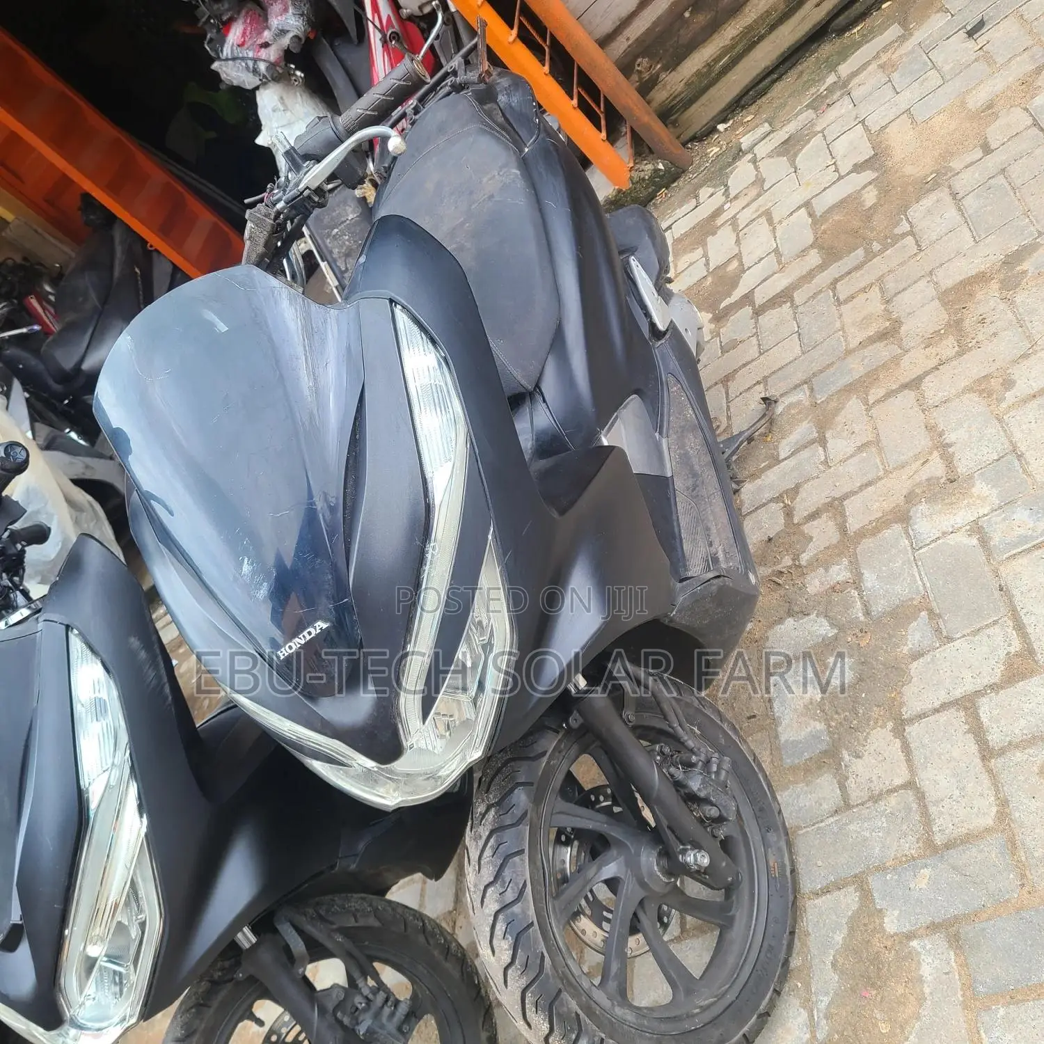 Honda CB 2019 White